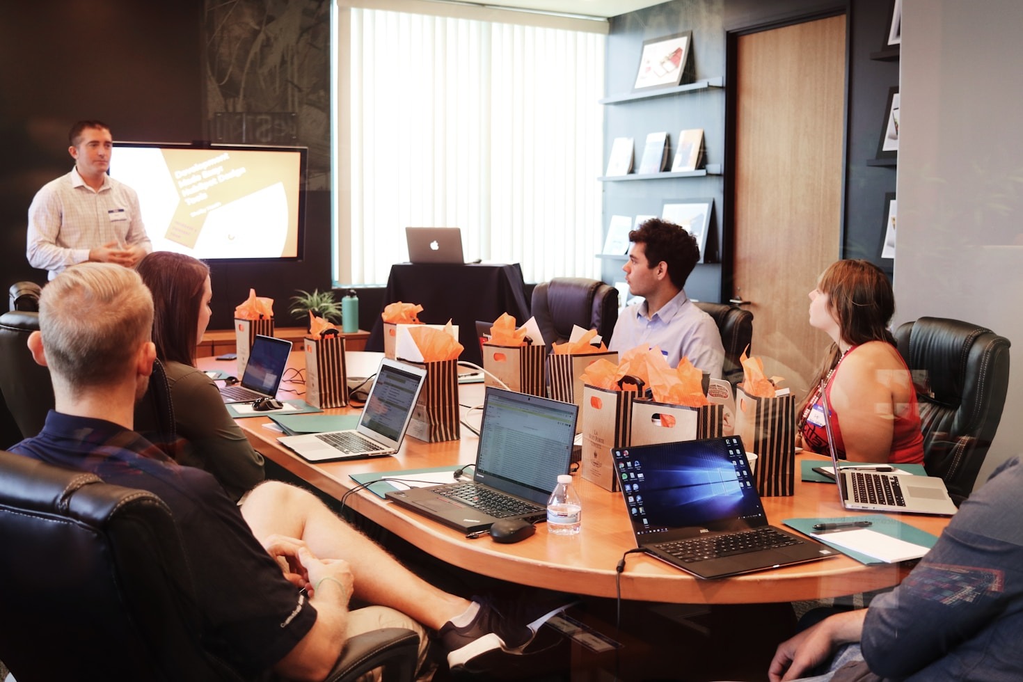 5 Reasons to Choose Falconreach Digital Marketing